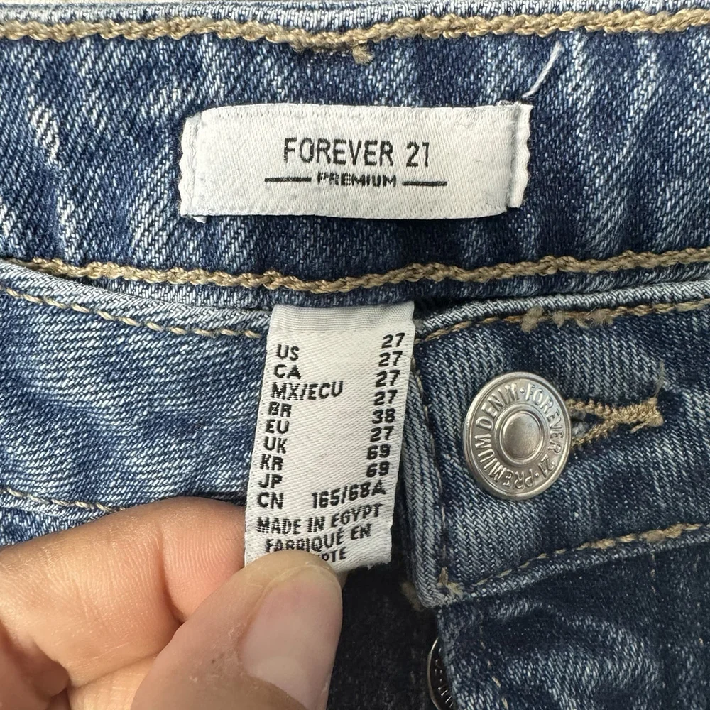 Forever 21 Denim Medium Washed Midrise Slimfit Bootcut Leg Sz 27 Distressed New - Picture 4 of 13